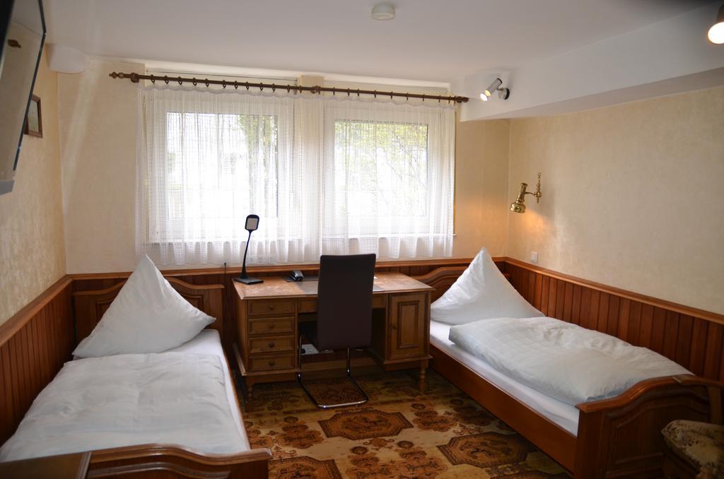 Hotel Waldersee Ганновер Екстер'єр фото